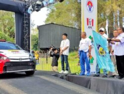 Wakil Bupati Simalungun Hadiri Opening Danau Toba Rally 2023.