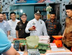Jelang Ramadhan, Pj. Bupati Batu Bara Tinjau Pasar