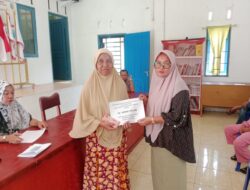 Masyarakat Desa Perk Dolok Terima BLT Dana Desa