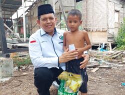 Sang pejuang Dhuafa kunjungi langsung Anak langit di Pesisir Selat malaka ,