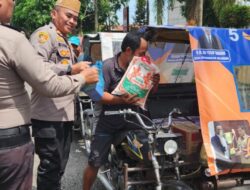 Jum’at Sedekah, Kapolsek Lubuk Pakam Berbagi Kepada Tukang Becak