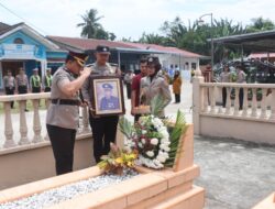 Peringati Hari Bhayangkara Ke-78 Polres Batu Bara Gelar Ziarah