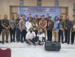 Polres Batubara Nonton Bareng Pergelaran Wayang Kulit