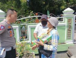Jum’at Berbagi, Kasatlantas Berpesan Taati Berlalu Lintas