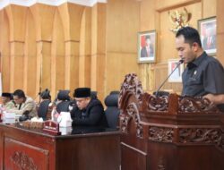 DPRD Batubara Sampaikan Pandangan Umum Fraksi Terhadap Nota KUA PPAS R.APBD 2025