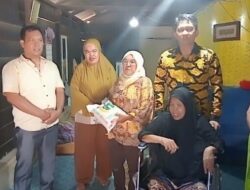 Jum’at Curhat Satres Narkoba Berikan Bantuan Kursi Roda