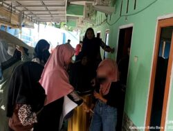 Anak Dibawah Umur Lagi Asik Diwisma Bahagia, Digrebak Omak-omak Perwiritan