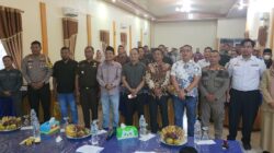 Ketua Bawaslu bersama peserta yang hadir rakor ,Selasa (19/11/2024)