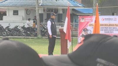 Ketua Bawaslu Kabupaten Batubara M Amin Lubis Irup Apel Siaga, Minggu (24/11/2024)