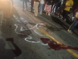 Ugal – Ugalan Truk Tangki, Pengendara Sepeda Motor Tewas di TKP