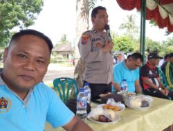 22 Club Sepak Bola Rebut Piala CMB  Bhabinkamtibmas Himbau Mari Jaga Ketertiban