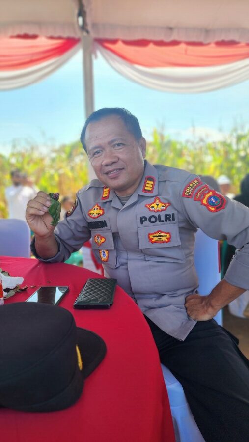 Kapolsek Lima Puluh AKP Tukkar L Simamora, Kamis (18/6/2025)