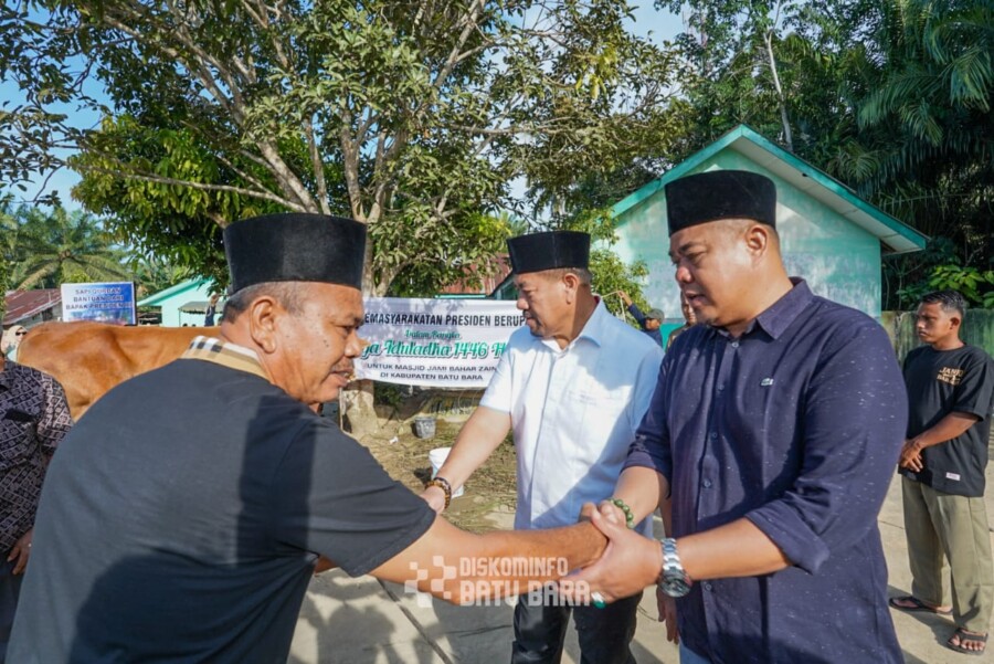 Bupati saksikan penyembelihan hewan kurban Presiden Republik Indonesia, Sabtu (7/6/2025)