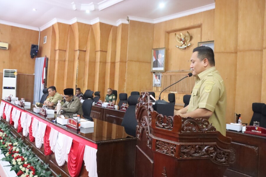 Seketariat Dewan M. Fauzi menyampaikan laporan bahwa rapat dapat digelar, Selasa (17/6/2025)