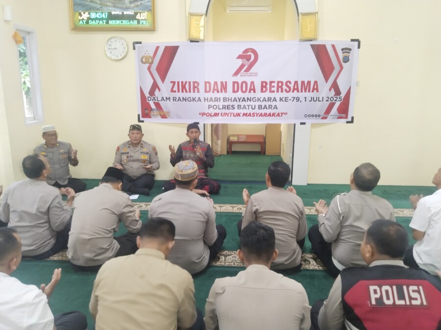 Jajaran Polres Batubara Gelar zikir dan doa bersama, Rabu (18/6/2025)