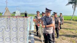 Waka Polres Tabur Bungan Kemakam Personil Polres Batubara, Senin (23/6/2025)