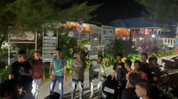 Antisipasi Tawuran, Polsek Indrapura Bubarkan Sekelompok Pemuda Nongkrong Larut Malam