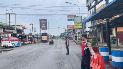 Personil Samapta Polres Batubara lakukan Strong Point Pagi, Selasa (8/7/2025)