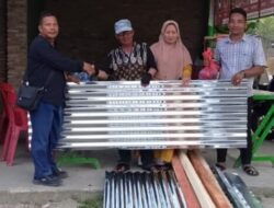 Disperkim LH Batu Bara Bantu Korban Kebakaran dan Angin Kencang