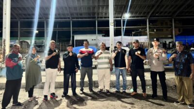 Camat bersama tokoh masyarakat dan agama, Senin (14/7/2025)