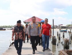 Kapolres Edukasi Masyarakat Bandar Rahmad Terkait Kamtibmas dan Tertib Berlalu Lintas