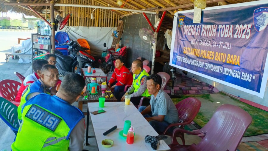 Personil Satlantas Edukasi, OPS Patuh Toba, Rabu 16/7/2025