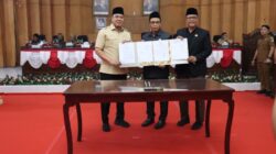 Rapat Paripurna Penyampaian Pendapat Akhir Fraksi