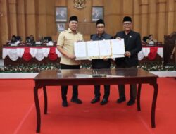 Rapat Paripurna Penyampaian Pendapat Akhir Fraksi