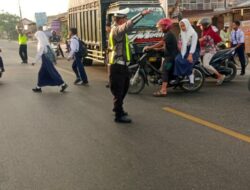 Samapta & Satlantas Lakukan Strong Point Pagi, Wujudkan Kamseltibcar