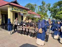 Dalam Rangka Hari Anak Nasional, TK PKK Suka Jaya Berkunjung Ke Polsek Labuhan Ruku