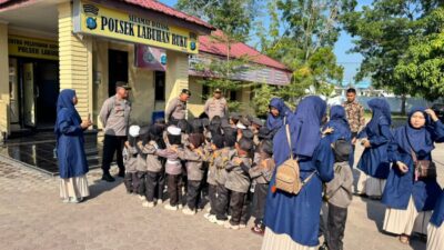 Dalam Rangka Hari Anak Nasional, TK PKK Suka Jaya Berkunjung Ke Polsek Labuhan Ruku