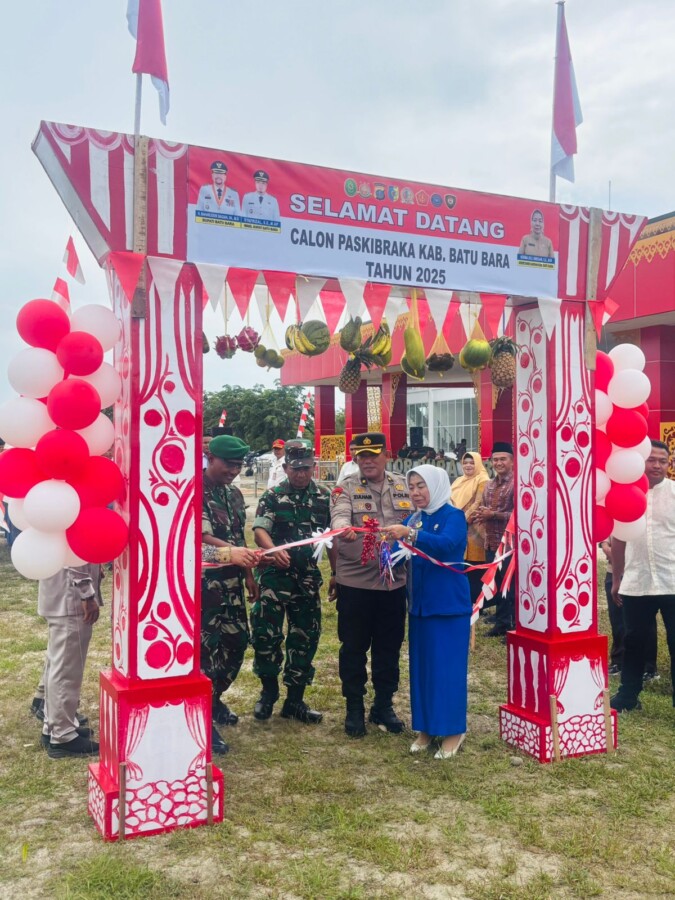 Sekda Batubara Meresmikan Pendidikan Paskibraka 2025, Jumat (1/8/2025)