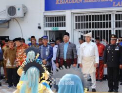 Hari Kemerdekaan Bupati Serahkan Remisi kepada Warga Binaan Lapas Labuhan Ruku