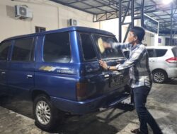 Seorang Pencinta Mobil Tua, Merawat Kenangan dengan Sepenuh Hati