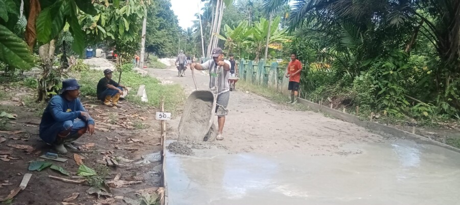 Sedang berlangsung berkerja