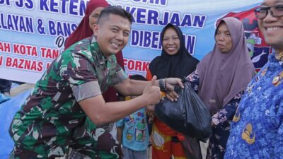 Kodim 0208 Asahan, Bakti Teritorial Prima di Laut, Berbagi Sembako kepada Nelayan