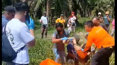 Mayat Tanpa Identitas Ditemukan, Polisi Lakukan Olah TKP