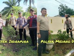 Polsek Jajaran Polres Tanam Pohon di Sekitar Mako