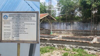 SMA Negeri 1 Bangun Ruang Guru Senilai Rp700 Juta Lebih
