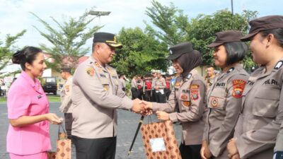 Hut ke-77 Polwan, Kapolres Berikan Surprise