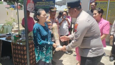Kapolres Peduli, Salurkan Bantuan Tali Asih kepada Warga Disabilitas