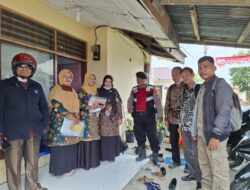 Bhabinkamtibmas Sampaikan ke Warga, Hati-Hati Bermedsos