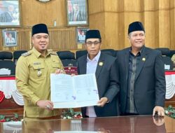 DPRD Batubara Setujui Ranperda Perubahan APBD Tahun Anggaran 2025