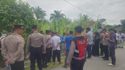 Polsek Lima Puluh Kawal Proses Eksekusi Tanah, Pastikan Berjalan Aman dan Kondusif