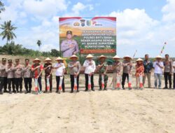 Binaan Polres Batubara Mulai Tanam Jagung Serentak Kuarta IV.