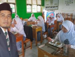 889 Siswa/i MAN Lima Puluh Nikmati Program Makan Bergizi Gratis