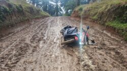 Nanggar Bayu Kembali Terisolir, Jalan Berlumpur Menjadi Ancaman Warga