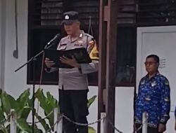 Bhabinkamtibmas Polsek Indrapura Jadi Irup Upacara Hari Pahlawan di Sekolah