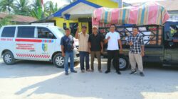 Peduli Warga, Kades Sumber Makmur Salurkan Bantuan untuk Korban Bencana Banjir di Sumatera