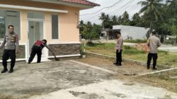 Jelang Nataru, Kapolsek Ajak Personel Bersihkan Pos Yan